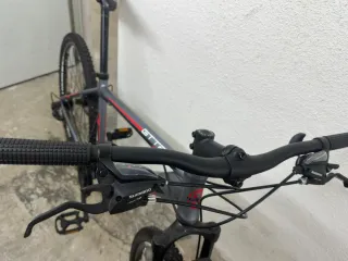 Bicicleta Montaña GT 375 Gris