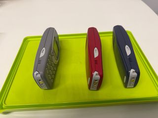 Lote Nokia 3310 y 3330