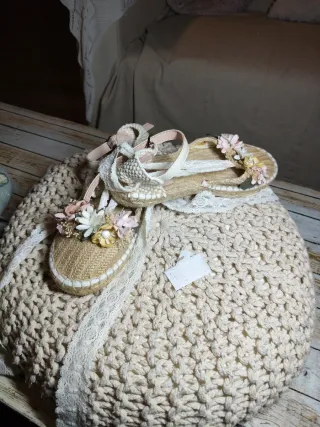 Esparteñas niña flores Talla 34