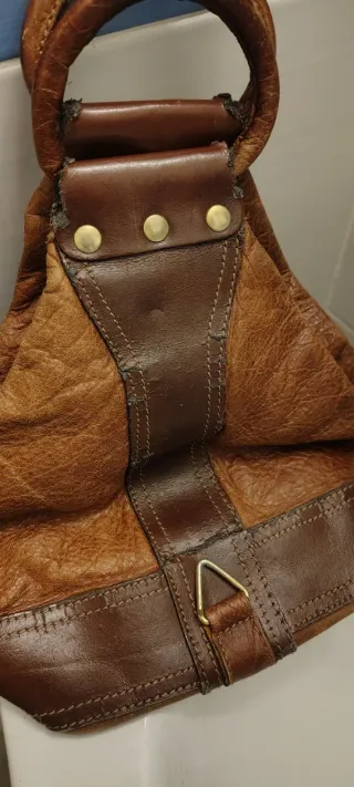 Mochila de piel marrón