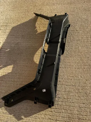 Revestimiento Borde Carga Portón