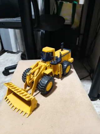 Pala Cargadora Amarilla