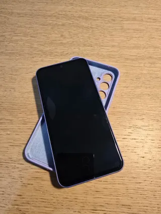 Samsung A54 5G con 128gb memori y 8gb RAM + funda