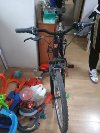 Bicicleta Montagna Rockrider 60€