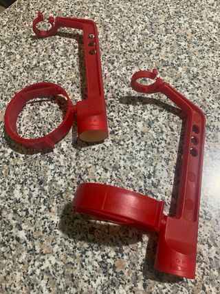 Portabottiglie vintage in plastica rigida rossa