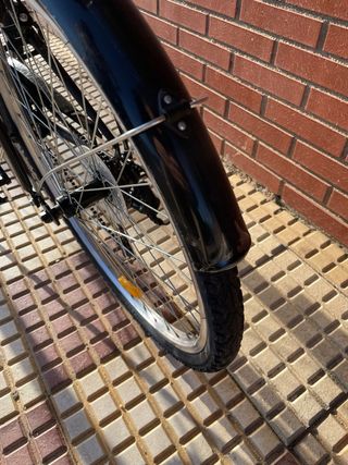 Bicicleta de paseo negra woodsun