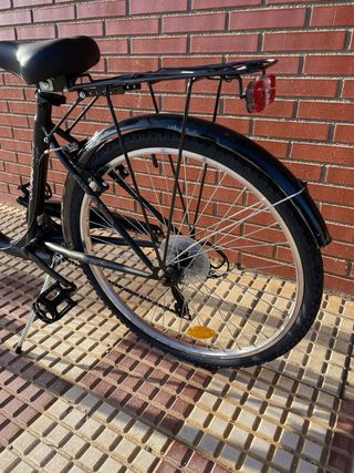 Bicicleta de paseo negra woodsun