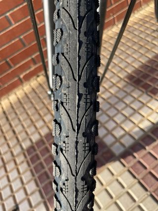 Bicicleta de paseo negra woodsun