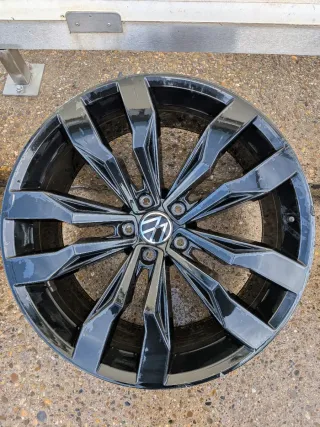 Llantas Suzuka 20 VW Tiguan Originales
