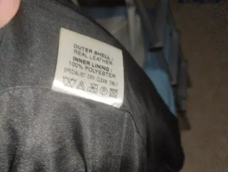 Chaqueta de piel botones Talla 46,,48