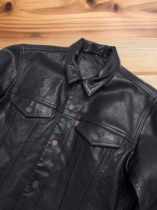 Cazadora Levi's de cuero de búfalo Talla M