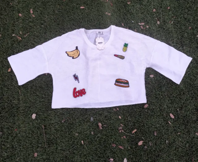 Camiseta blanca con parches divertidos Talla L/XL