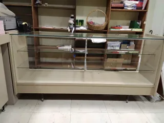 Mostrador Tienda Cristal Beige
