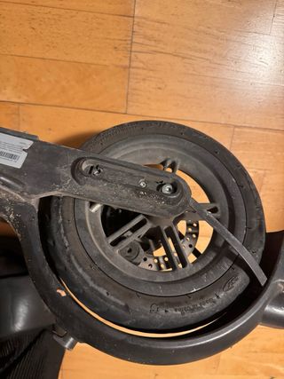 Xiaomi Mi Electric Scooter + 2 Neumáticos