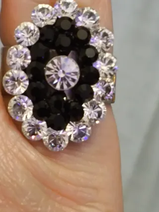 Anillo adaptable acero piedras Sharoski