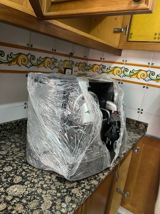 Cafetera Nespresso Gemini nueva a estrenar.