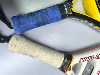 2 Racchette da Padel Middlemoon e Bullpadel