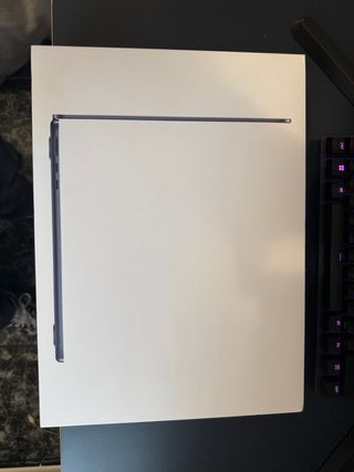 MacBook Air 13" (M4) – 512GB SSD - como nuevo