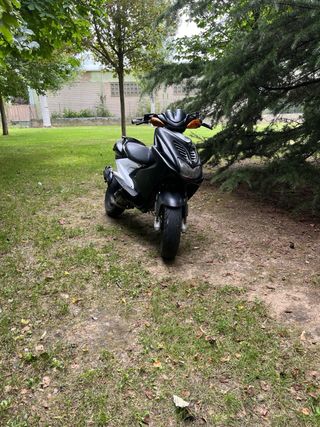 Yamaha Aerox Scooter Negro/blanco