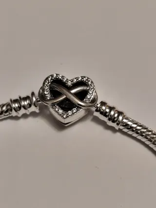 Bracciale Pandora Misura 18 Cuore Infinito