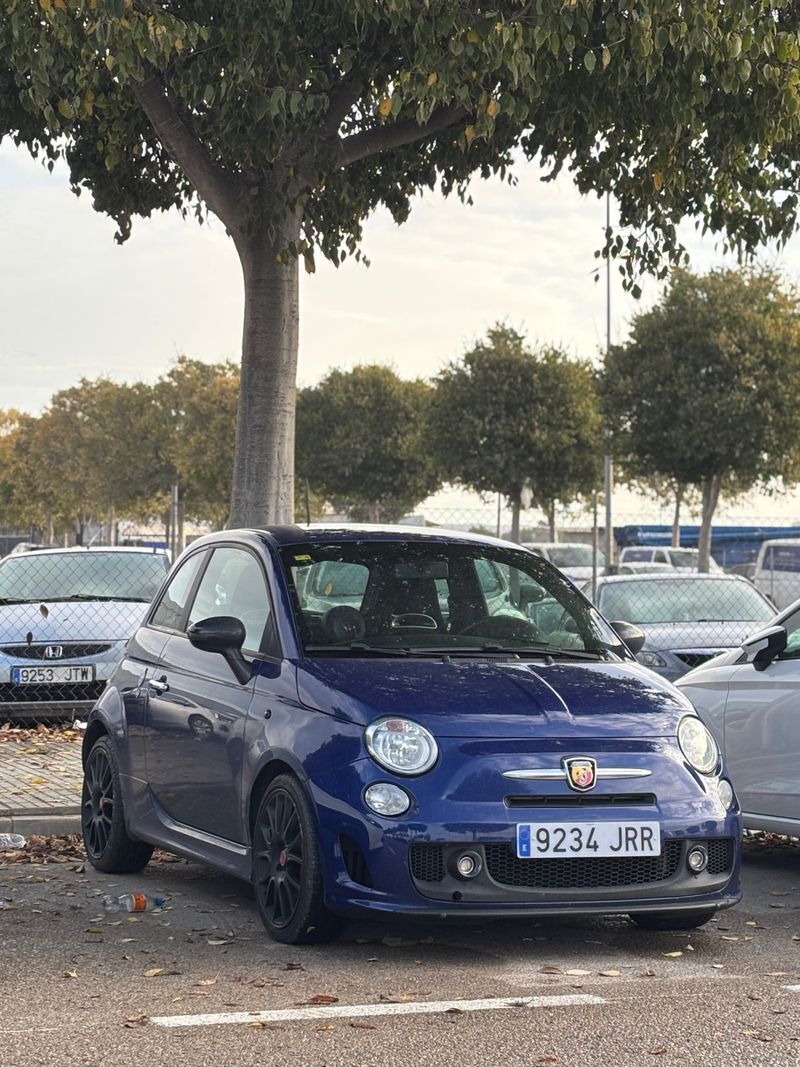 Abarth 595 Competizione MOVISTAR - foto 1