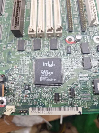 Placa Base Intel Antigua