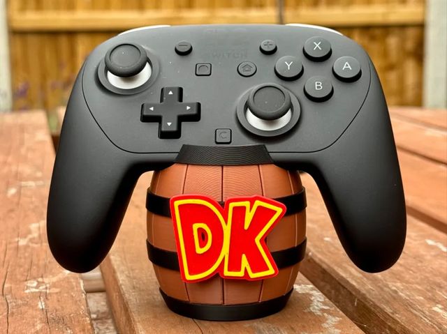 **Soporte para mando Pro de Nintendo Switch 2