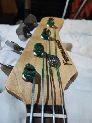 Bajo Eléctrico Fernandes Japan