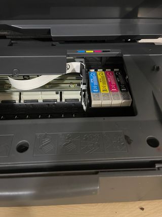 Impresora Epson Stylus Cartuchos negro y color