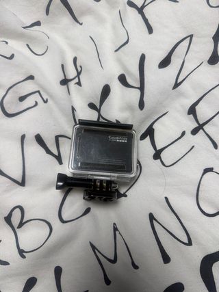 GoPro Hero 7 Black y GoPro Hero 4