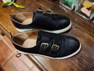 Zapatos negros mujer hebillas