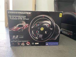 Simulatore di guida Thrustmaster con sedile bucket Corsa