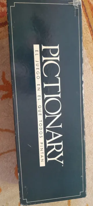 Juego de mesa Pictionary antiguo (estado pasable)