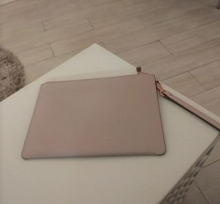 Pochette Michael Kors rosa cipria con borchie