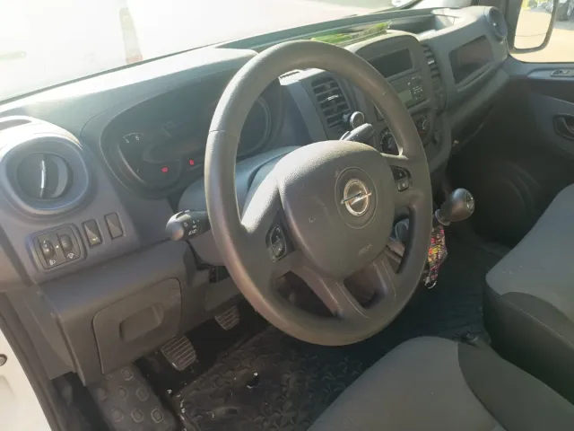 Opel Vivaro 2018 AVERIADA