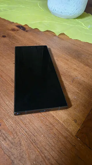 Samsung S24 Ultra Verde/Blanco