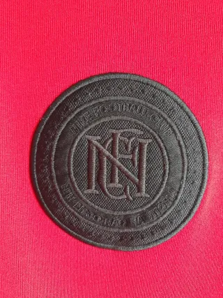 Sudadera Nike Roja y Negra con Logo