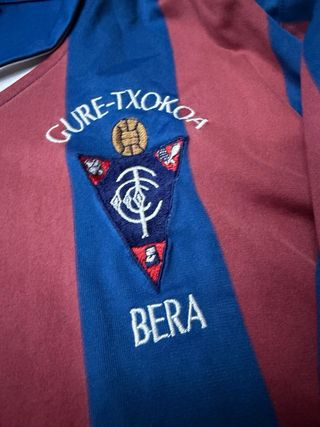 Camiseta Fútbol Rayas Azul y Rosa