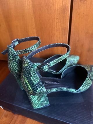 Tacchi donna con cinturino