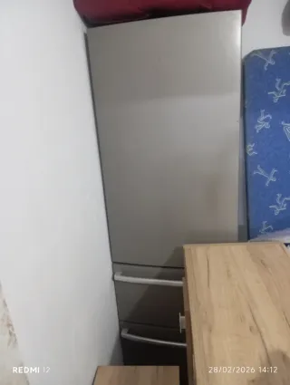 Nevera en buen estado