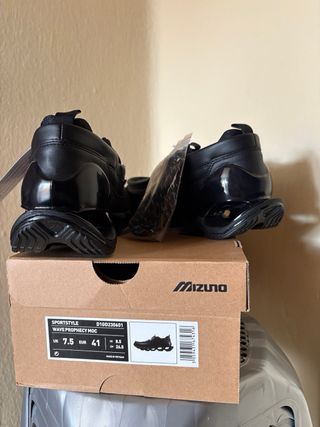 Mizuno Talla 41 Negro