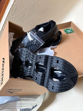 Mizuno Talla 41 Negro