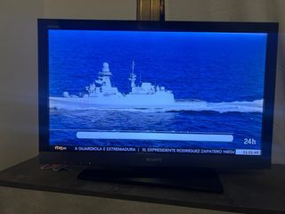 TV Sony Bravia KDL-32EX600