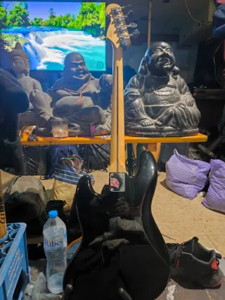 Bajo Eléctrico Fender SQUIER Made in China