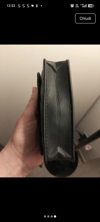 Portacarte Kurt Geiger con tracolla