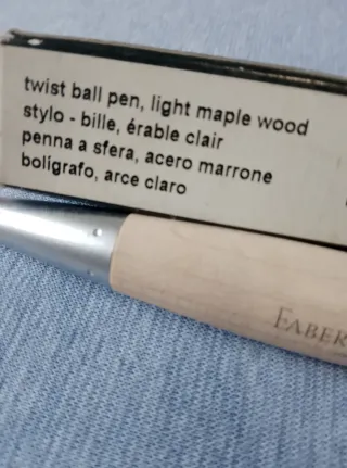 Bolígrafo Faber Castell Madera Retráctil