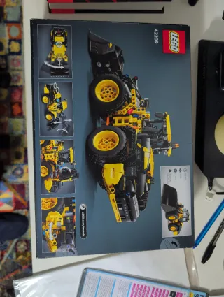 LEGO Technic 42209 Volvo L120