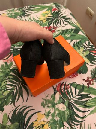 Zapatos Zara Piña Dorada