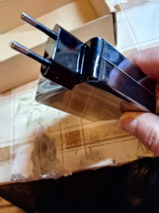 Cargador CYD para portátil