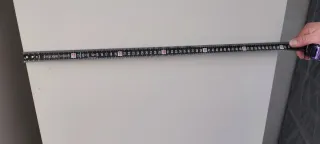 Muebles de cocina beige y blancos